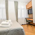 Apartment Homly Nook Riga
