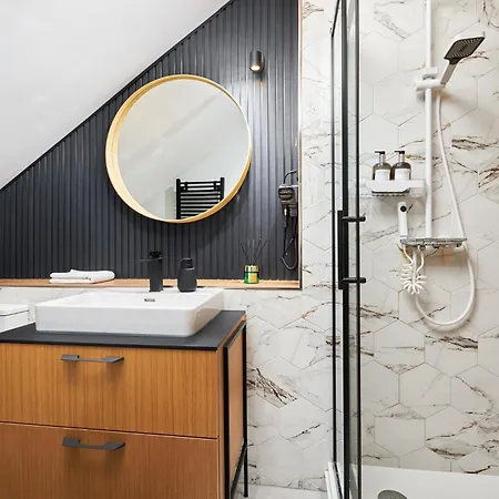 Homly Nook *