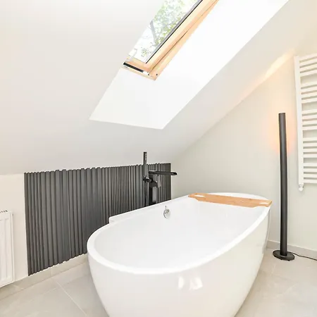 Homly Nook *