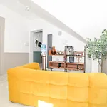Homly Nook *