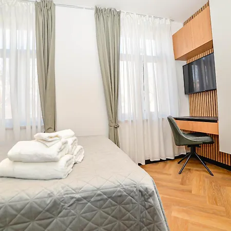 Apartment Homly Nook Riga
